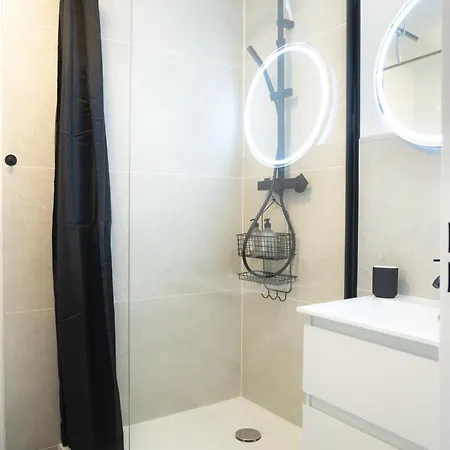 Appartement Moderne, 2 Chambre, Centre